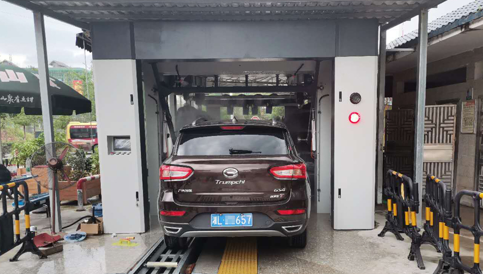 湖南郴州市中石化城南加油站安装隧道11刷